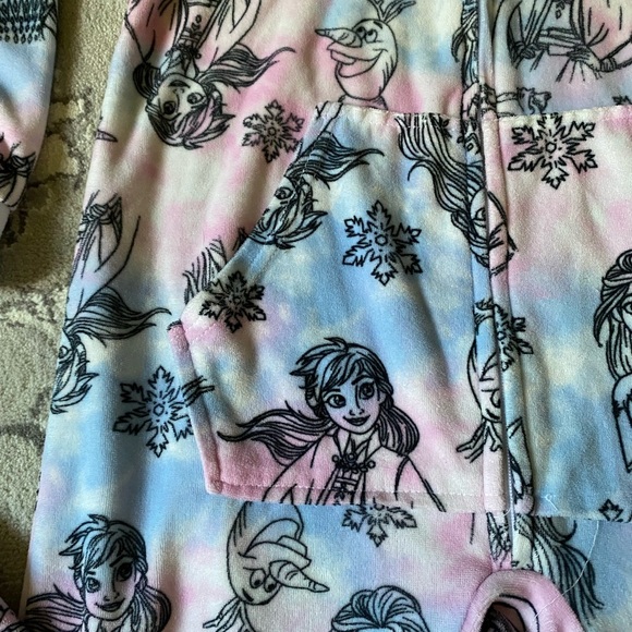 Disney Frozen Pastel Onesie - Picture 3 of 4
